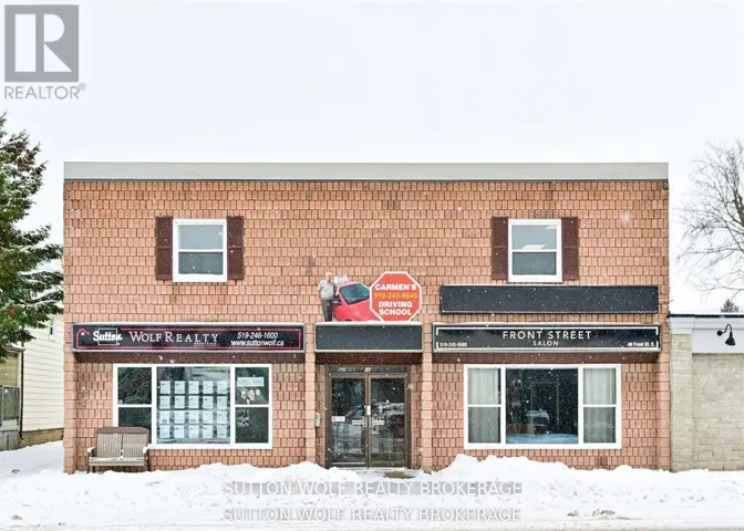 48 FRONT STREET E, Strathroy-Caradoc (NE), Ontario N7G1Y6