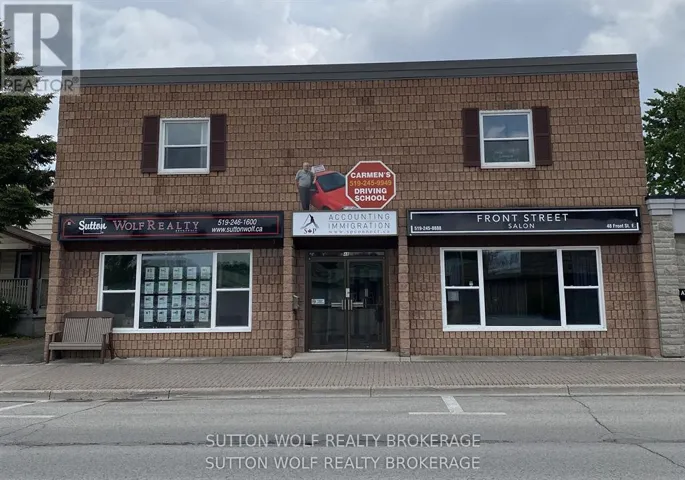 48 FRONT STREET E, Strathroy-Caradoc (NE), Ontario N7G1Y6