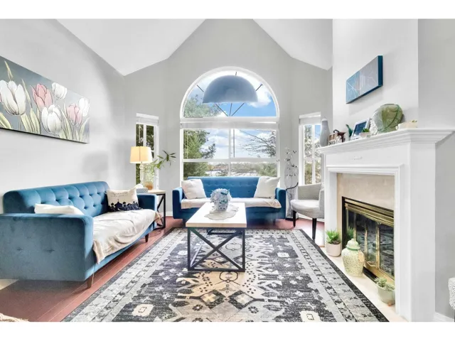 314 7151 121 STREET, Surrey, British Columbia V3W0E7