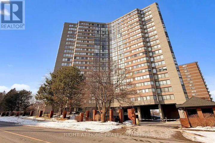 2009 - 40 RICHVIEW ROAD, Toronto (Humber Heights), Ontario M9A5C1