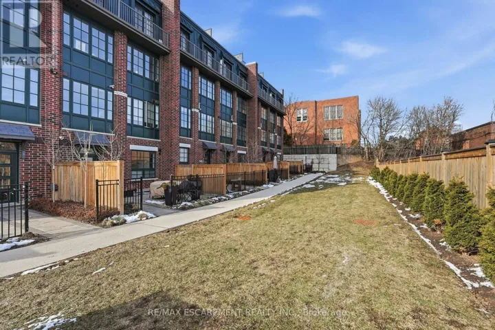 104 - 12 BLANSHARD STREET, Hamilton (Kirkendall), Ontario L8P0C7