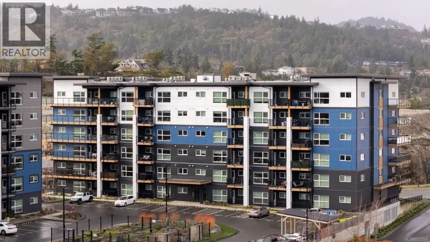 104 2461 Gateway Rd, Langford, British Columbia V9B6M6