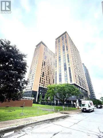1817 - 105 CHAMPAGNE AVENUE, Ottawa, Ontario K1S4P3