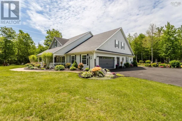 915 Bradley Street, Wilmot, Nova Scotia B0P1W0