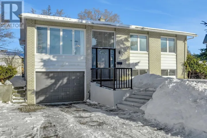 31 BELLFIELD STREET, Ottawa, Ontario K2B6K7