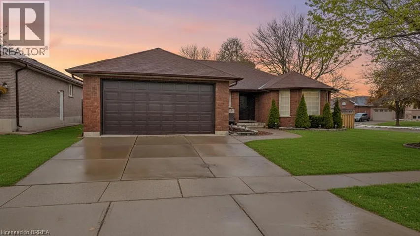 75 MAPLECREST Lane, Brantford, Ontario N3R7T8