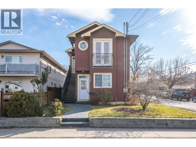 598 WADE Avenue W Unit# 102, Penticton, British Columbia V2A1V5