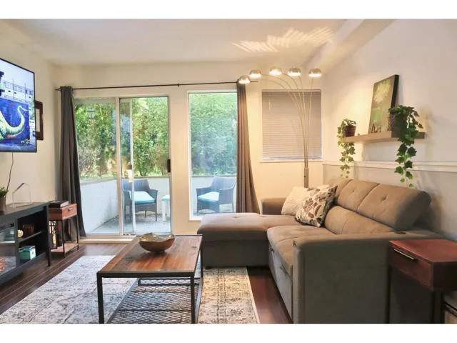 1 1860 SOUTHMERE EAST CRESCENT, Surrey, British Columbia V4A6Y7