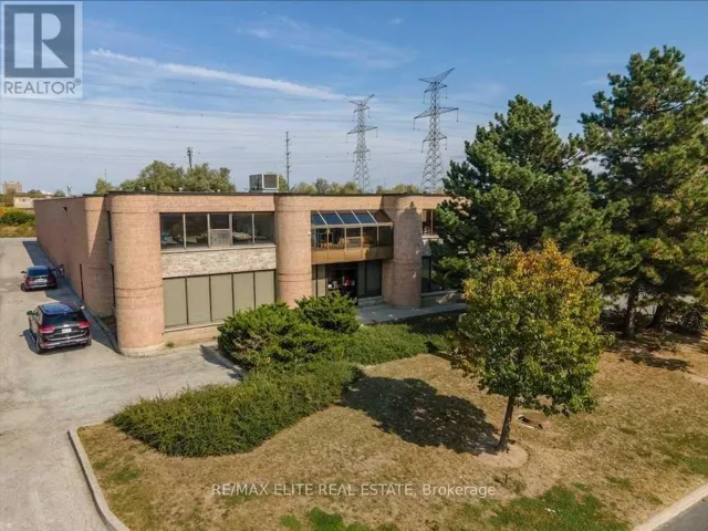 90 SHIELDS COURT, Markham (Milliken Mills West), Ontario L3R9T5