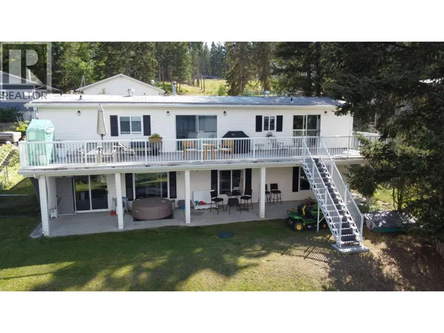 6301 MULLIGAN ROAD, 100 Mile House, British Columbia V0K2E3