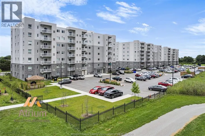 1611 Banwell Unit# 122, Windsor, Ontario N8P0G5