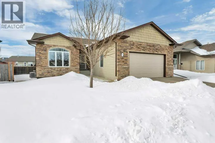 134 Lougheed Close, Red Deer, Alberta T3R3L9