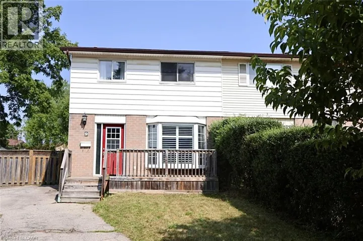 9 DUNCAIRN Court, Hamilton, Ontario L9C6G2