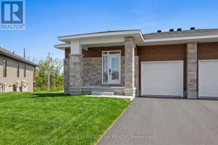 2 - 1098 MOORE STREET, Brockville, Ontario K6V7N1
