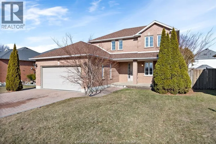182 EVELEIGH, Windsor, Ontario N9E4M3