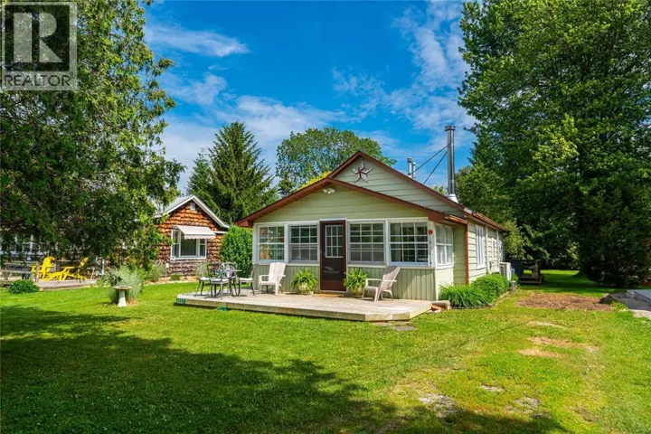 4557 WILLIAM STREET, Plympton-Wyoming, Ontario N0N1J6