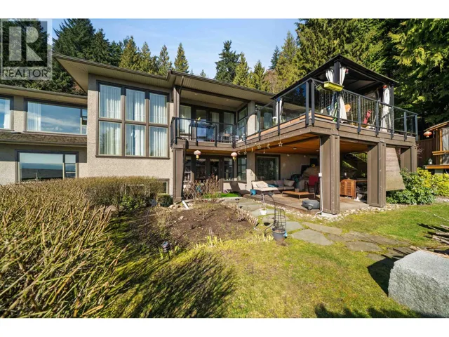 1162 MILLSTREAM ROAD, West Vancouver, British Columbia V7S2C9