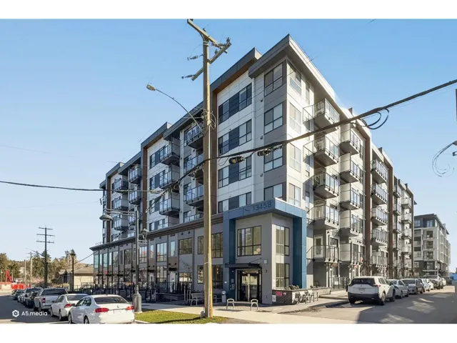 319 13458 95 AVENUE, Surrey, British Columbia V3V0H1