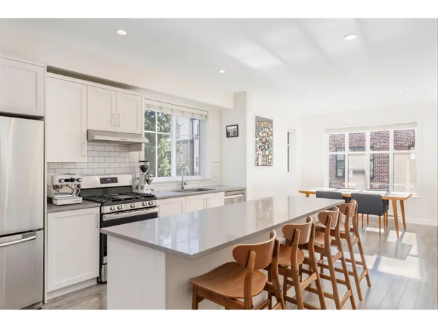 35 15588 32 AVENUE, Surrey, British Columbia V3Z0G3