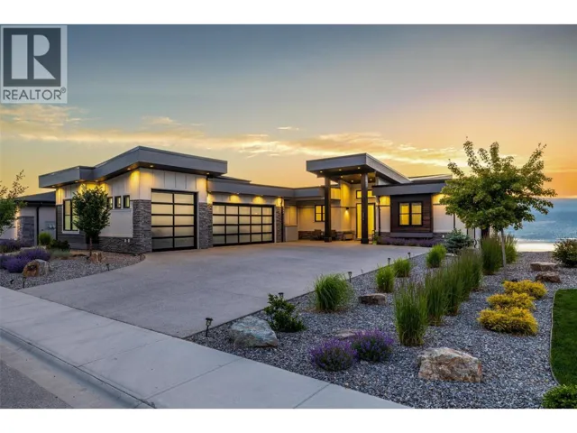 5576 Upper Mission Drive, Kelowna, British Columbia V1W5M4