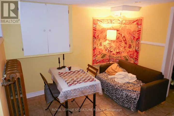 LOWER - 1026 OSSINGTON AVENUE, Toronto (Dovercourt-Wallace Emerson-Junction), Ontario M6G3V6