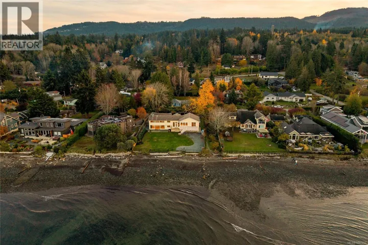 7850 Shangri-La Rd, Lantzville, British Columbia V0R2H0