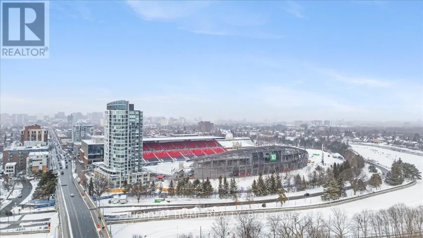 #705 - 1035 BANK STREET, Ottawa, Ontario K1S5K3