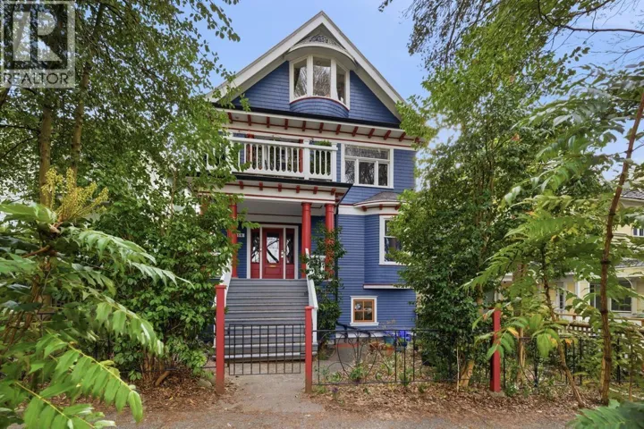 1758 VENABLES STREET, Vancouver, British Columbia V5L2H4
