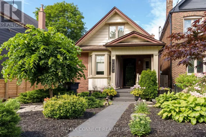 754 WINDERMERE AVENUE, Toronto (Runnymede-Bloor West Village), Ontario M6S3M6