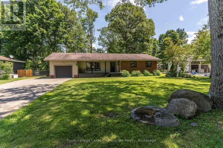 220 ALEXANDER STREET, Gravenhurst (Muskoka (S)), Ontario P1P1A6