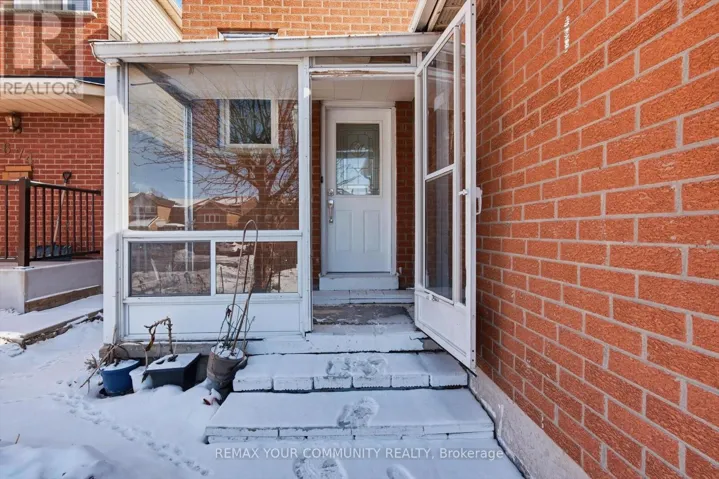 676 GALLOWAY CRESCENT, Mississauga (Creditview), Ontario L5C3W1