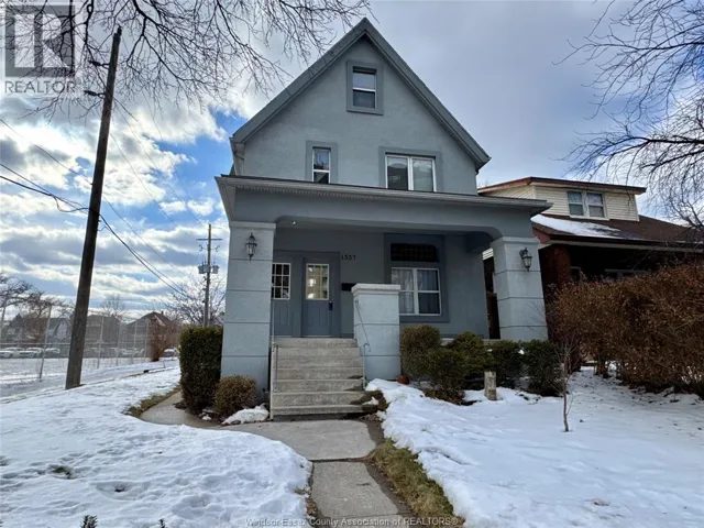 1337 PELISSIER, Windsor, Ontario N8X1M4