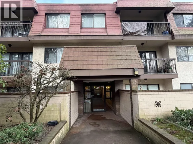 109 3925 KINGSWAY, Burnaby, British Columbia V5H3Y7