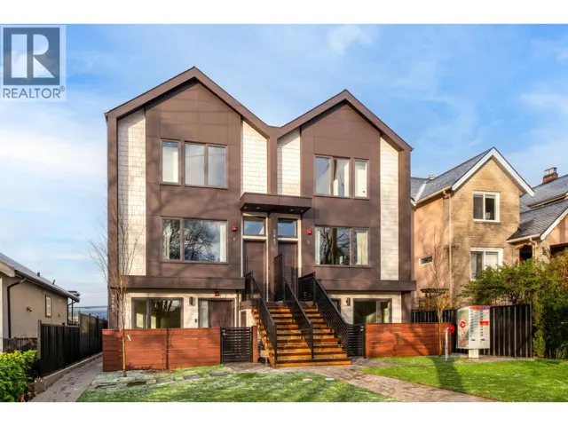 3 2667 E PENDER STREET, Vancouver, British Columbia V5K2B6