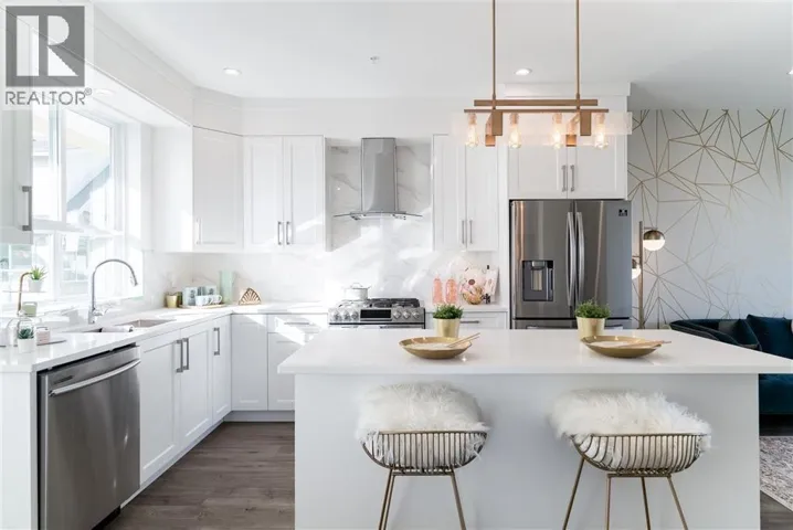 430 DUNCAN, New Westminster, British Columbia V3M5G3