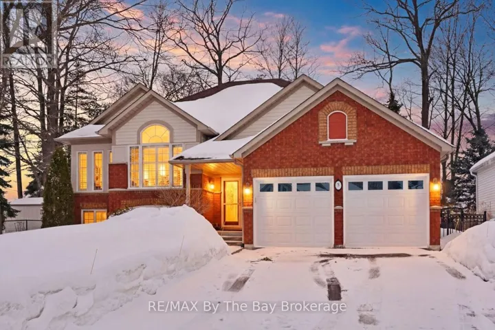 3 FOXWOOD CRESCENT, Wasaga Beach, Ontario L9Z1M7