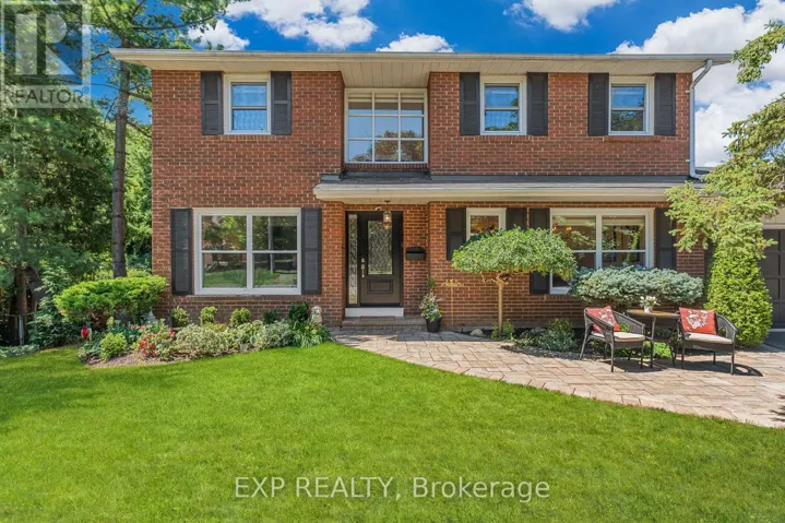 20 AMITY ROAD, Mississauga (Streetsville), Ontario L5M1P2