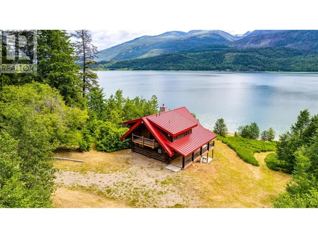 682 Lower Inonoaklin Road, Edgewood, British Columbia V0G1J0