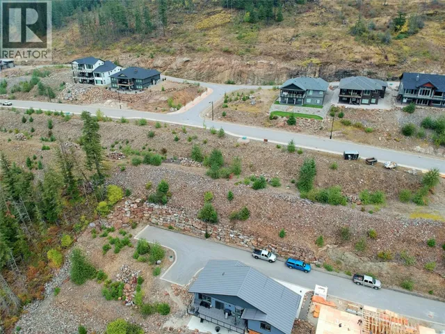 238 Bayview Drive, Sicamous, British Columbia V0E2V2