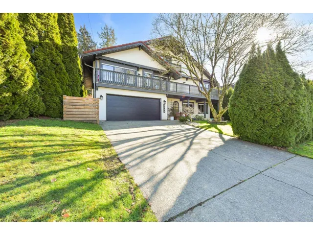 6096 180 STREET, Surrey, British Columbia V3S5W5