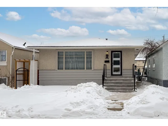 11430 81 ST NW, Edmonton, Alberta T5B2R6