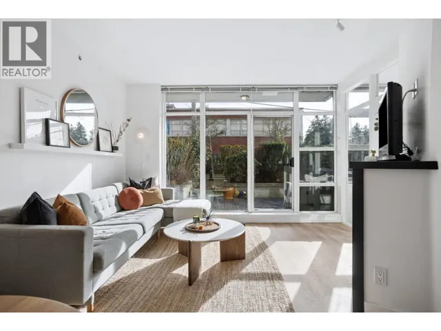 203 298 E 11TH AVENUE, Vancouver, British Columbia V5T0A2