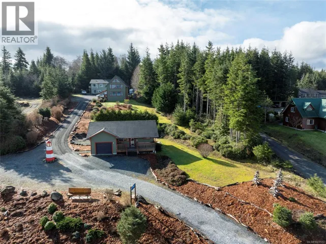 805 Lanqvist Rd, Hyde Creek, British Columbia V0N2R0