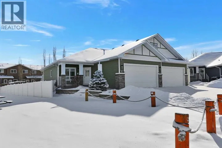 12 Rosse Place, Sylvan Lake, Alberta T4S0M7