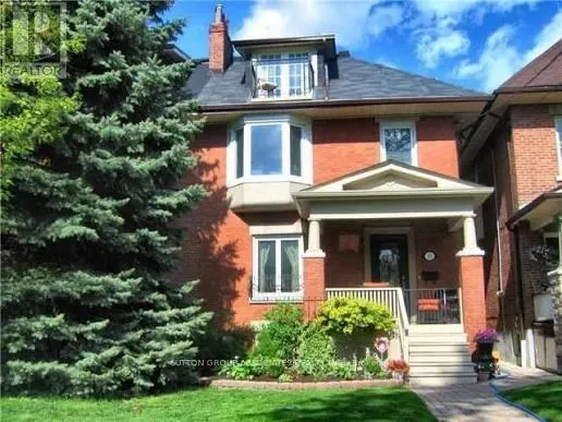 35 HIGHVIEW CRESCENT, Toronto (Corso Italia-Davenport), Ontario M6H2Y3