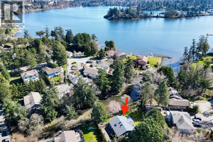 156 St. Giles St, View Royal, British Columbia V8Z6Y6