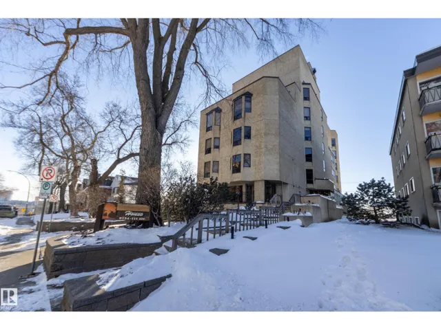 #7 9734 111 ST NW, Edmonton, Alberta T5K1J8