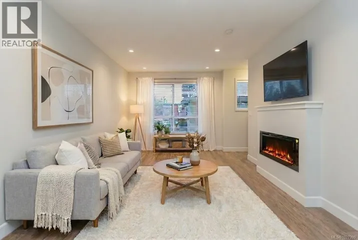 1206 3351 Luxton Rd, Langford, British Columbia V9C0P2