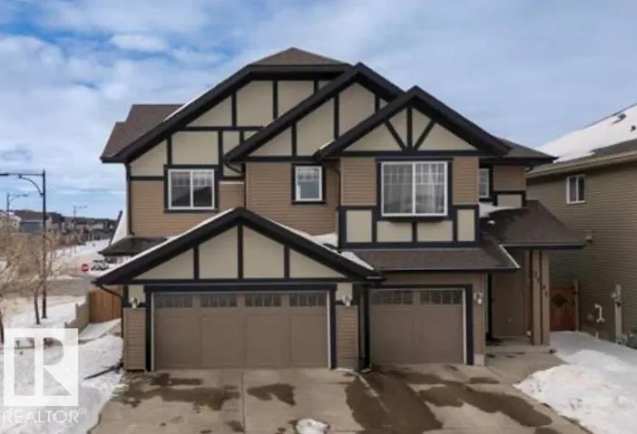 2704 Coughlan GR SW, Edmonton, Alberta T6W3N8