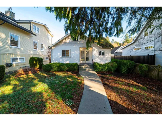 2680 MCBRIDE AVENUE, Surrey, British Columbia V4A3G1